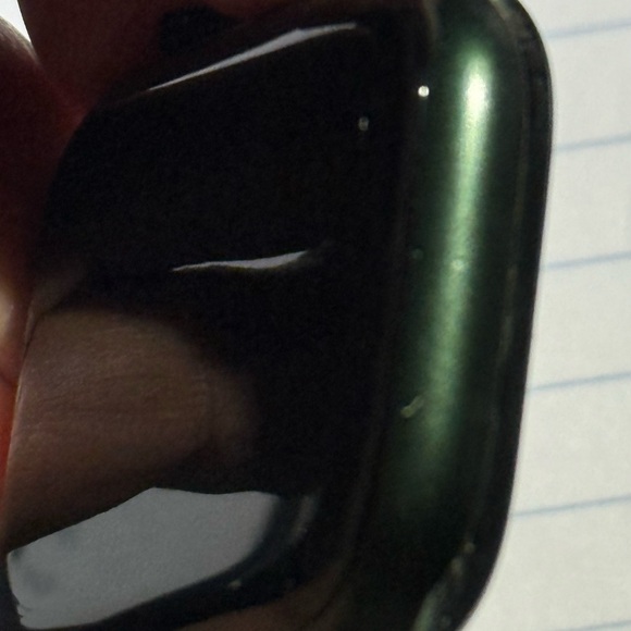 Series 7 iwatch green with watchbands and unlocked ready to pair and use - Picture 2 of 14